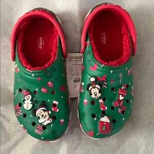CROCS unisex Festive Mickey & Minnie Green and Red Slippers